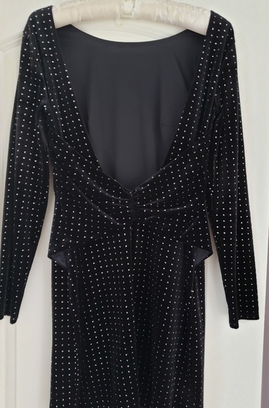 Black bodycon dress - Picture 2 of 3